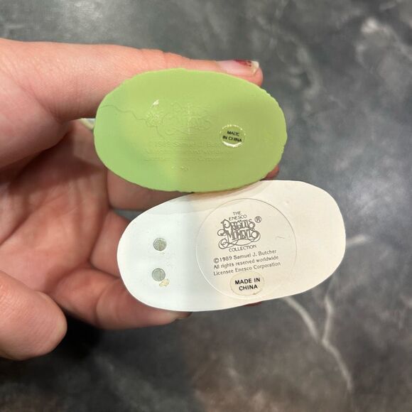 1989-1991 Precious Moments Mini Plastic Collectible Figurines Bundle of 8 - Picture 5 of 10